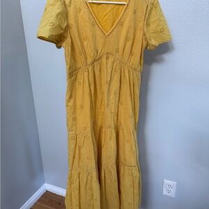 Elegant Yellow Maxi Dress with Embroidered Details